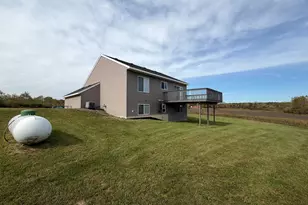 13330 S Marsh Way, Grant, MI 49327 - Photo 9