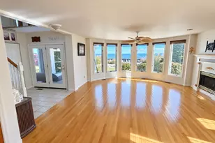 11044 Harold Dr, Luna Pier, MI 48157 - Photo 13