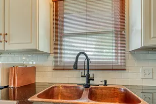 11044 Harold Dr, Luna Pier, MI 48157 - Photo 31
