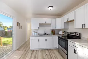 214 N Herring St, Ashley, MI 48806 - Photo 11