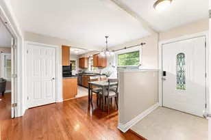 2100 Cambridge Dr SE, Grand Rapids, MI 49506 - Photo 13