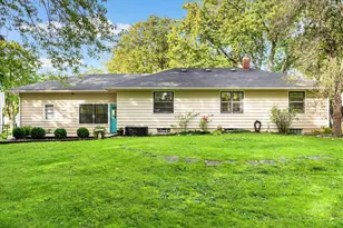 2100 Cambridge Dr SE, Grand Rapids, MI 49506 - Photo 27