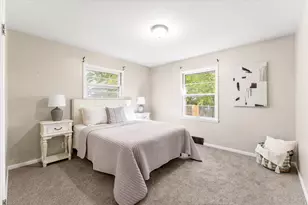 2100 Cambridge Dr SE, Grand Rapids, MI 49506 - Photo 7