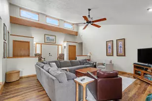 125 Jacaranda Dr, Battle Creek, MI 49015 - Photo 9