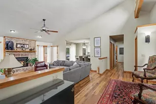 125 Jacaranda Dr, Battle Creek, MI 49015 - Photo 7