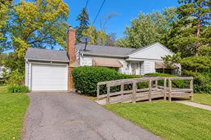403 E Glenguile Ave, Parchment, MI 49004 - Photo 1