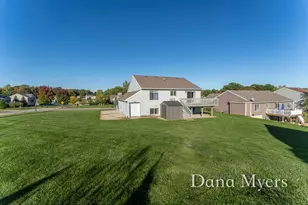 460 Green Ridge Dr SE, Caledonia, MI 49316 - Photo 31