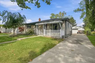 13691 Sherman Ave, Warren, MI 48089 - Photo 1