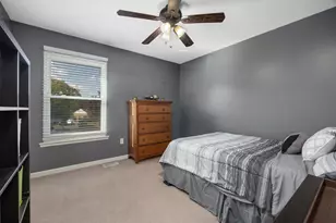 29289 Perth St, Livonia, MI 48154 - Photo 15