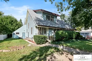 843 Temple St SE, Grand Rapids, MI 49507 - Photo 1