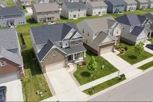 735 Groveland Cir, Ann Arbor, MI 48108 - Photo 3
