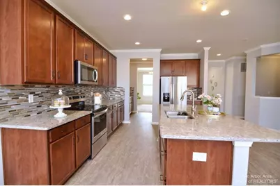735 Groveland Circle, Ann Arbor, MI 48108 - Photo 25