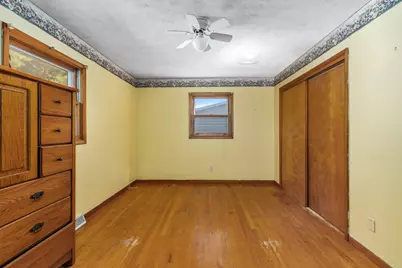 704 E Oak Street, Greenville, MI 48838 - Photo 13