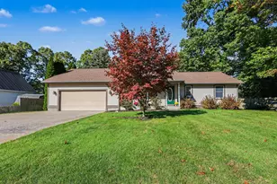 3872 Forest Edge Rd, Muskegon, MI 49442 - Photo 3