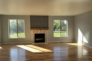 5496 Nathan E, Sterling Heights, MI 48310 - Photo 3