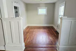400 Bates St, Jackson, MI 49202 - Photo 11