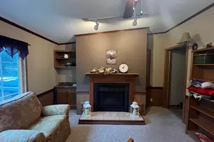 28694 Coulter St, Edwardsburg, MI 49112 - Photo 9