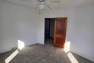 113 W State St, Scottville, MI 49454 - Photo 39