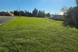 113 W State St, Scottville, MI 49454 - Photo 7