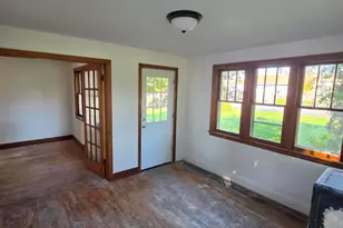 113 W State St, Scottville, MI 49454 - Photo 25