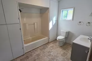 113 W State St, Scottville, MI 49454 - Photo 29