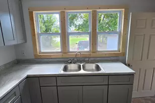 113 W State St, Scottville, MI 49454 - Photo 13