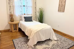 808 Jones St, Marshall, MI 49068 - Photo 7