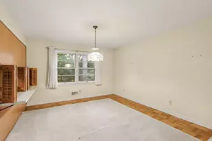 560 Lodge Ln, Kalamazoo, MI 49009 - Photo 11