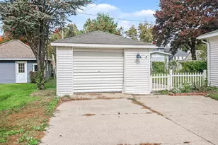 311 S Haven St, South Haven, MI 49090 - Photo 17