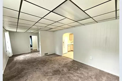 583 Shirley Drive, Jackson, MI 49202 - Photo 5