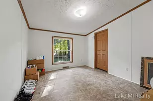 8284 13 Mile Rd, Mecosta, MI 49332 - Photo 9