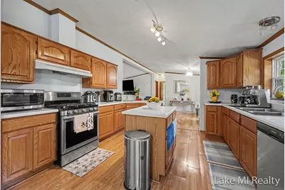 8284 13 Mile Road, Mecosta, MI 49332 - Photo 15