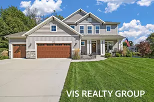 17948 Spring Tree Ct, Spring Lake, MI 49456 - Photo 3