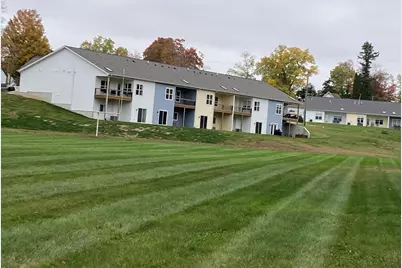 874 #13 3rd Avenue, Lake Odessa, MI 48849 - Photo 3