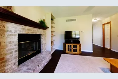 3920 Applegrove Lane, Lansing, MI 48911 - Photo 3