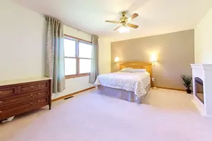 3920 Applegrove Ln, Lansing, MI 48911 - Photo 13