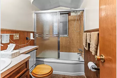 18272 Oak Avenue, Eastpointe, MI 48021 - Photo 21