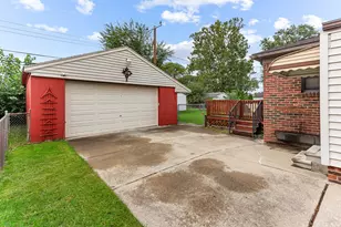 18272 Oak Ave, Eastpointe, MI 48021 - Photo 33