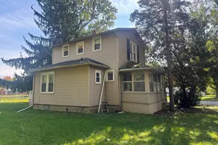 28704 Aberdeen St, Southfield, MI 48076 - Photo 3