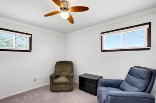 8907 Beatrice, Livonia, MI 48150 - Photo 9