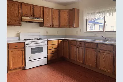 209 W Gilson Street, Edmore, MI 48829 - Photo 15