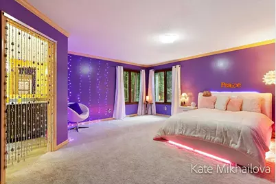 2411 Highpointe Drive, Kalamazoo, MI 49008 - Photo 17