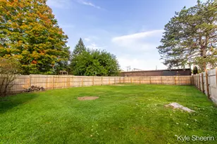 47 Farnham St SE, Kentwood, MI 49548 - Photo 37