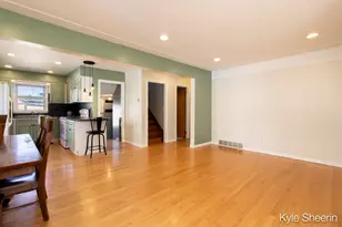 47 Farnham St SE, Kentwood, MI 49548 - Photo 5