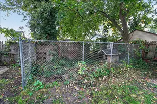 750 Olympia St SW, Grand Rapids, MI 49503 - Photo 35
