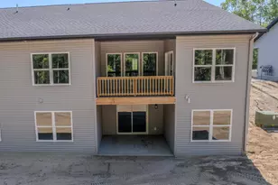 17450 Ridge Ave, Ferrysburg, MI 49409 - Photo 31