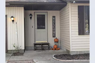 212 S Broton Road, Muskegon, MI 49442 - Photo 3