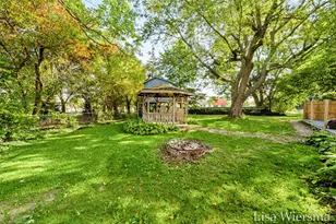 1423 Leonard St NW, Grand Rapids, MI 49534 - Photo 43