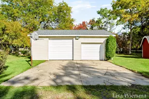 1423 Leonard St NW, Grand Rapids, MI 49534 - Photo 39
