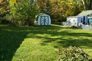890 Sunrise Park St, Howell, MI 48843 - Photo 5